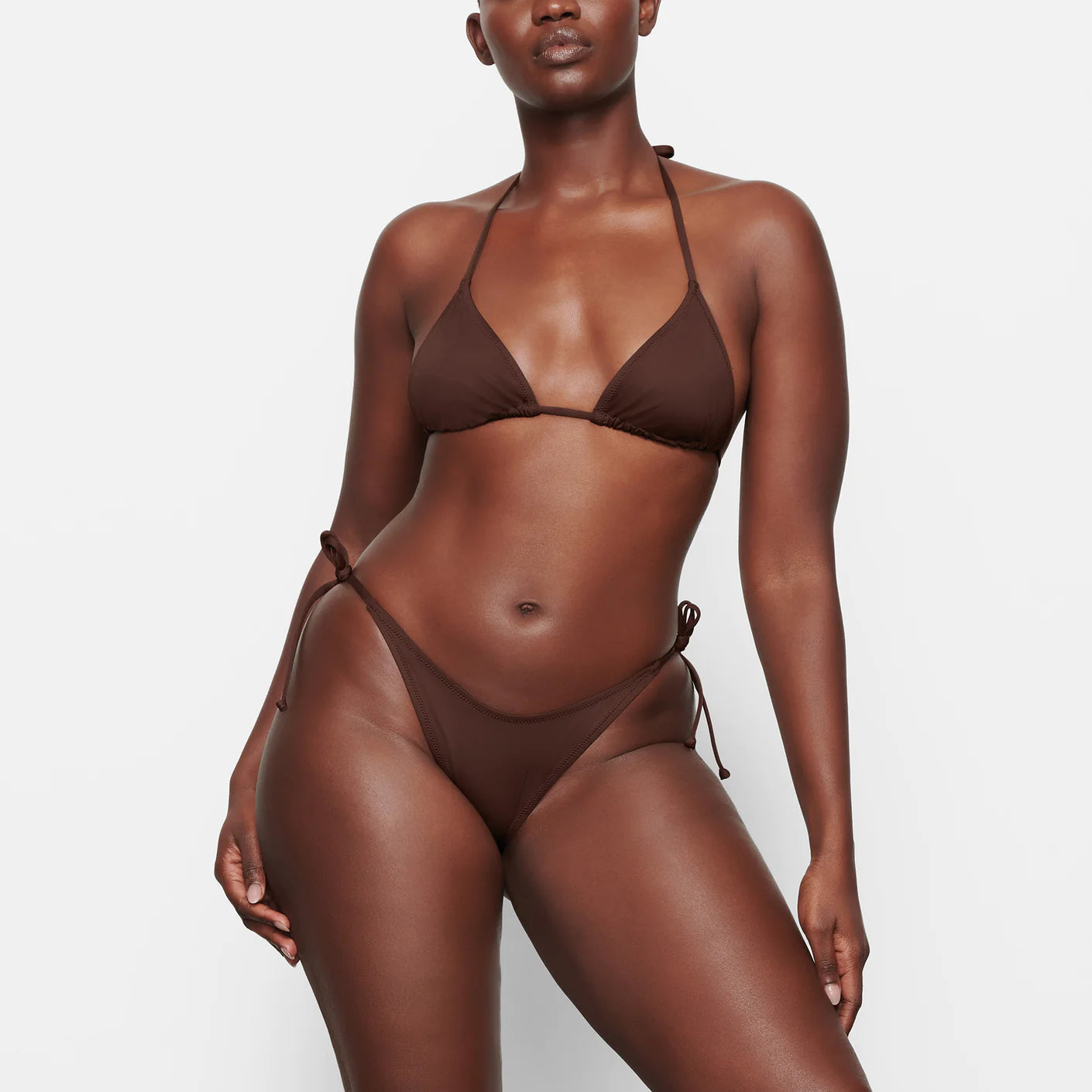 TRIANGLE TOP