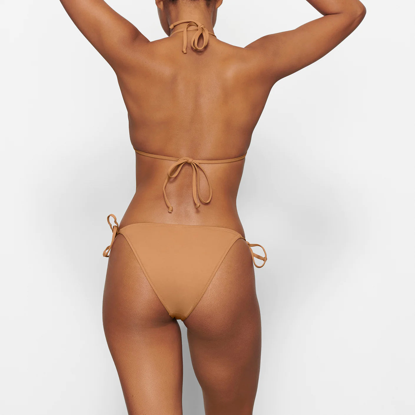 TRIANGLE TOP
